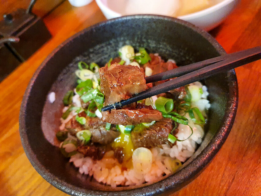 【苓雅市場美食】夏田一町目 燒烤｜關東煮｜丼飯 隱藏版日式居酒屋 深夜食堂