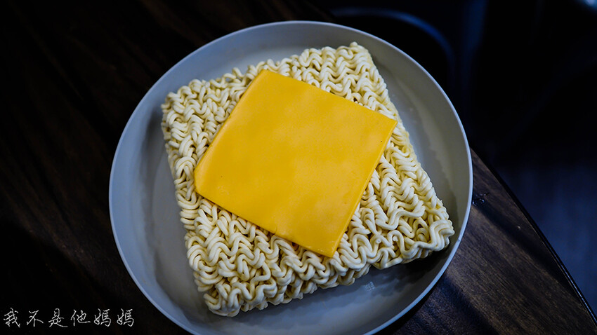 輔大痛風鍋,新莊痛風鍋,新莊海鮮火鍋,輔大海鮮火鍋,新莊中正路美食,新莊韓式,輔大韓式,新莊部隊鍋,輔大部隊鍋,新莊龍蝦,輔大龍蝦