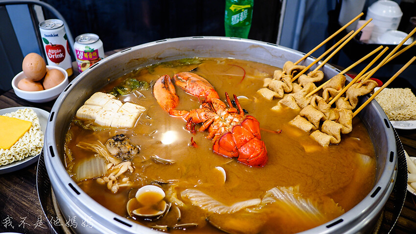 輔大韓式海鮮部隊鍋,新北韓式海鮮部隊鍋,新莊韓國冬粉,新莊韓國豆腐,韓劇部隊鍋,新莊母親節聚餐,新莊慶生,新莊謝師宴,新莊父親節餐廳