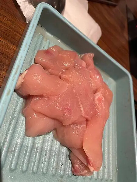 食記(實際)分享｜哩賀‼️來坐｜石頭火鍋......這一小鍋