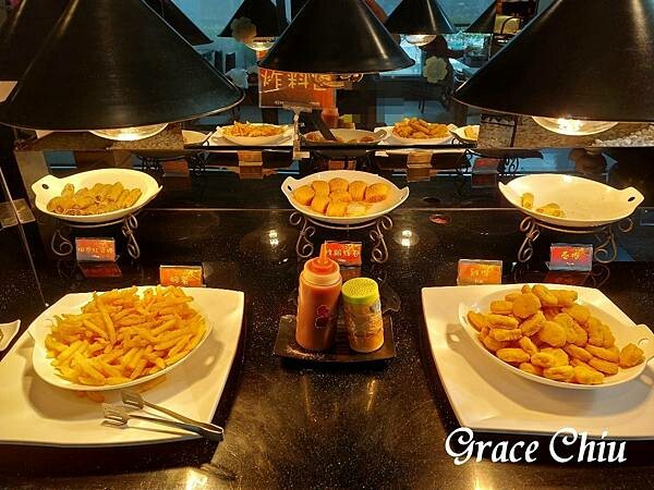 千葉火鍋 土城火鍋吃到飽 新北金城尊爵館