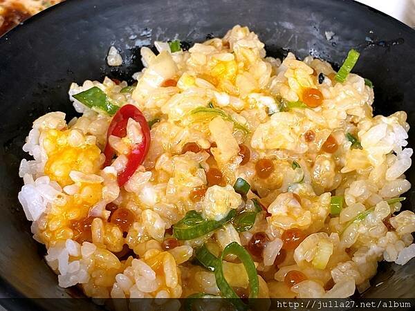 20220404_044935083_iOS-1