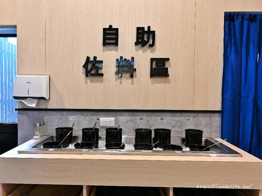 台中市南屯區菁選涮涮鍋｜台中南屯超強活體海鮮火鍋搬新家，帝王蟹大崩盤，錯過等明年！