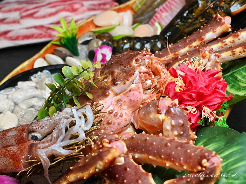 台中市南屯區菁選涮涮鍋｜台中南屯超強活體海鮮火鍋搬新家，帝王蟹大崩盤，錯過等明年！