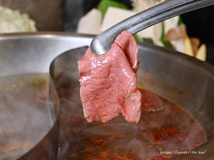 台中市南屯區菁選涮涮鍋｜台中南屯超強活體海鮮火鍋搬新家，帝王蟹大崩盤，錯過等明年！