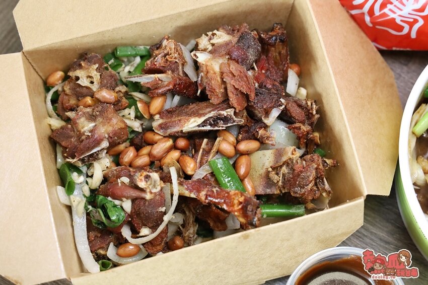 【台南美食】台南少見「火龍果皮烤鴨」天天限量販售，營業時間還沒到就完售啦：吉炭吉烤鴨 - 熱血玩台南。跳躍新世界