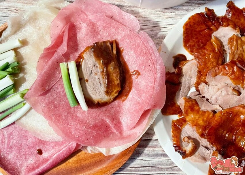 【台南美食】台南少見「火龍果皮烤鴨」天天限量販售，營業時間還沒到就完售啦：吉炭吉烤鴨 - 熱血玩台南。跳躍新世界