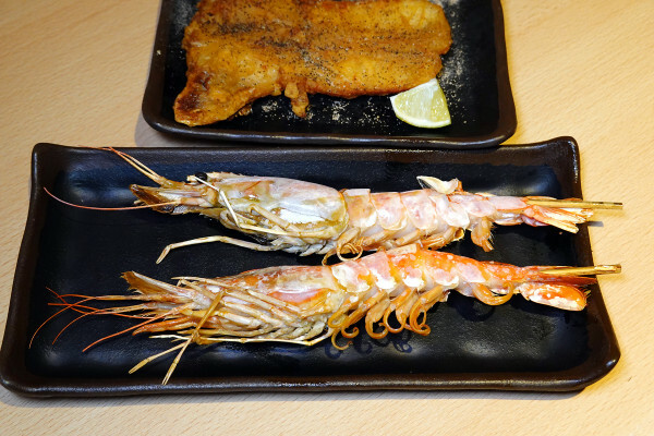 台北東區居酒屋-柒息地延吉店，板南線忠孝敦化站平價居酒屋，串燒19元起台北高CP值居酒屋推薦