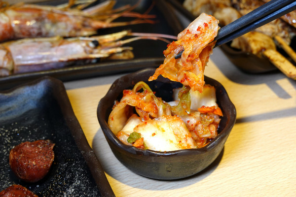 台北東區居酒屋-柒息地延吉店，板南線忠孝敦化站平價居酒屋，串燒19元起台北高CP值居酒屋推薦