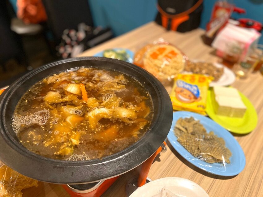 食藝石頭火鍋傳統現炒爆香火鍋 (4).jpg