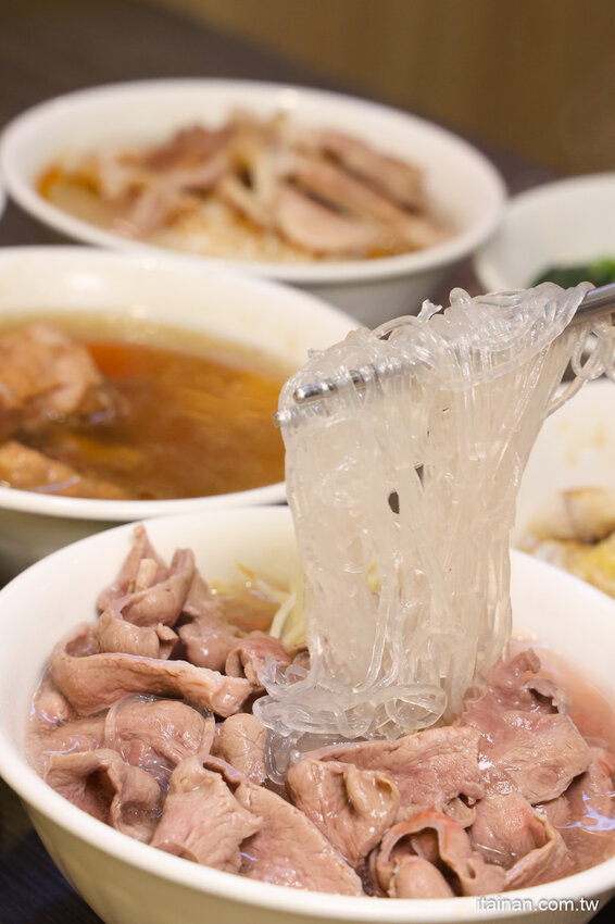 吃台南豬心冬粉不用再大排長龍啦~台南這家「享味豚肉」口味道地價格更超值!隱藏版鰻魚、蒜香心管限量必點! @台南好Food遊