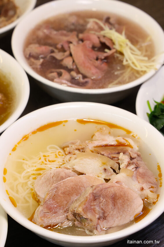 吃台南豬心冬粉不用再大排長龍啦~台南這家「享味豚肉」口味道地價格更超值!隱藏版鰻魚、蒜香心管限量必點! @台南好Food遊