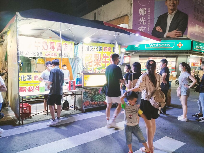 嘉義住宿 – 偶然行旅 藏身在蘭州街 鄰近文化夜市 走路就到 CP值高 平價