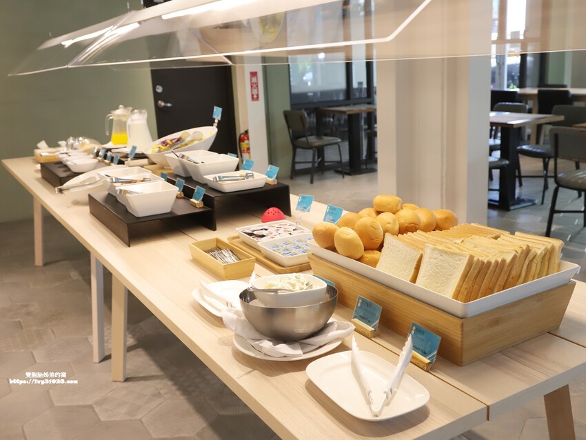 嘉義住宿 – 偶然行旅 藏身在蘭州街 鄰近文化夜市 走路就到 CP值高 平價