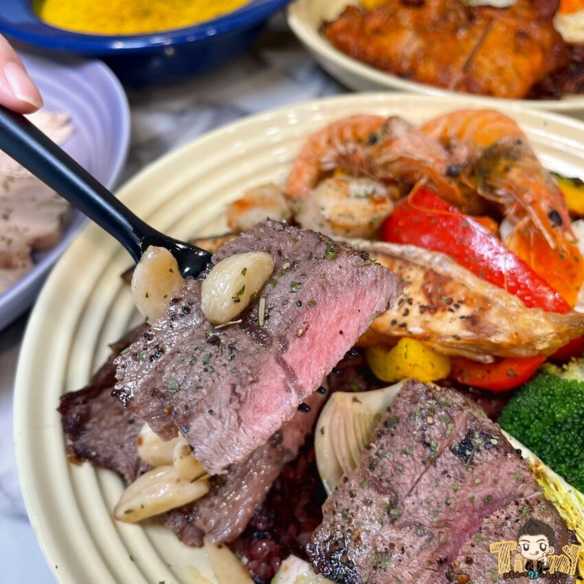 新竹高級蒸烤箱烤出原型食材的健康與美味！115元起義式餐廳等級的健康餐盒！