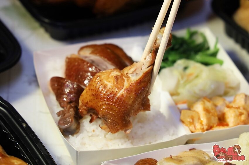 【台南便當】台南秒殺等級的土雞便當店！全雞半雞也很狂，記得要早點來或預訂啊：好棒棒土雞便當 - 熱血玩台南。跳躍新世界