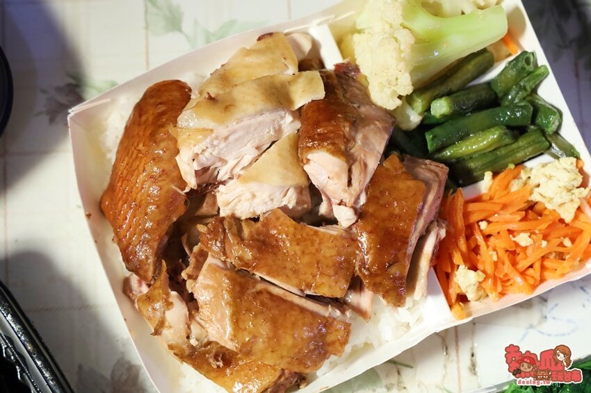 【台南便當】台南秒殺等級的土雞便當店！全雞半雞也很狂，記得要早點來或預訂啊：好棒棒土雞便當 - 熱血玩台南。跳躍新世界