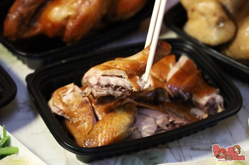 【台南便當】台南秒殺等級的土雞便當店！全雞半雞也很狂，記得要早點來或預訂啊：好棒棒土雞便當 - 熱血玩台南。跳躍新世界