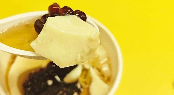 【新店美食】甜在心糖水舖｜豆花１碗只要３５元，太誇張的便宜啦～！