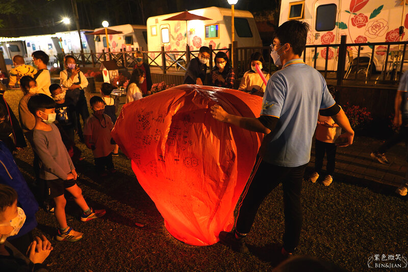嘉義住宿推薦》詩情花園渡假村~豪華露營車一房一台  團康晚會 小孩玩得超開心 嘉義親子住宿