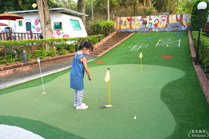 嘉義住宿推薦》詩情花園渡假村~豪華露營車一房一台  團康晚會 小孩玩得超開心 嘉義親子住宿