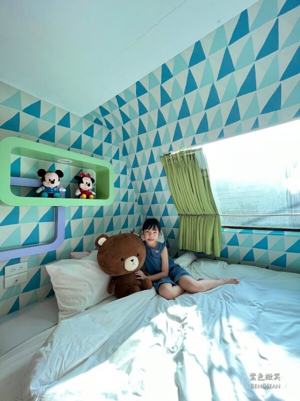 嘉義住宿推薦》詩情花園渡假村~豪華露營車一房一台  團康晚會 小孩玩得超開心 嘉義親子住宿