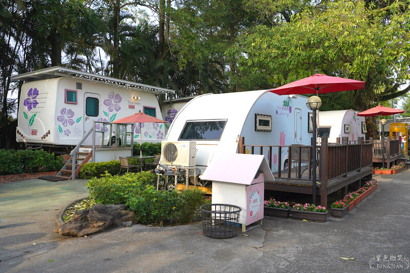 嘉義住宿推薦》詩情花園渡假村~豪華露營車一房一台  團康晚會 小孩玩得超開心 嘉義親子住宿