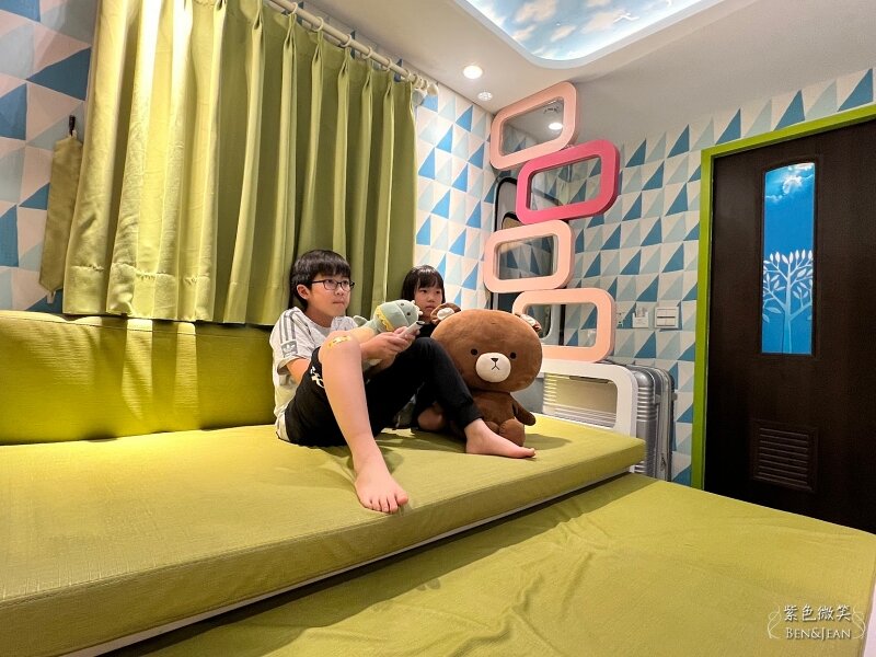 嘉義住宿推薦》詩情花園渡假村~豪華露營車一房一台  團康晚會 小孩玩得超開心 嘉義親子住宿