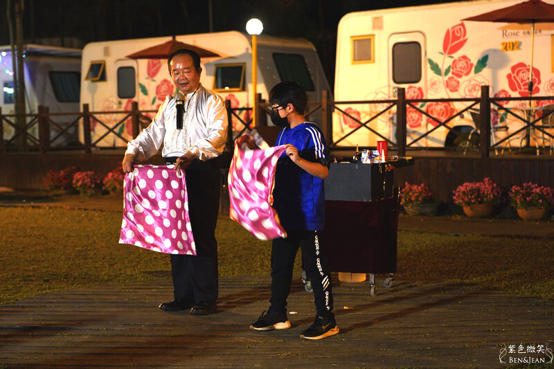 嘉義住宿推薦》詩情花園渡假村~豪華露營車一房一台  團康晚會 小孩玩得超開心 嘉義親子住宿