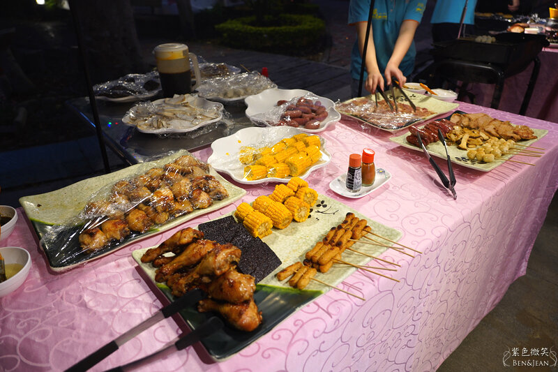 嘉義住宿推薦》詩情花園渡假村~豪華露營車一房一台  團康晚會 小孩玩得超開心 嘉義親子住宿