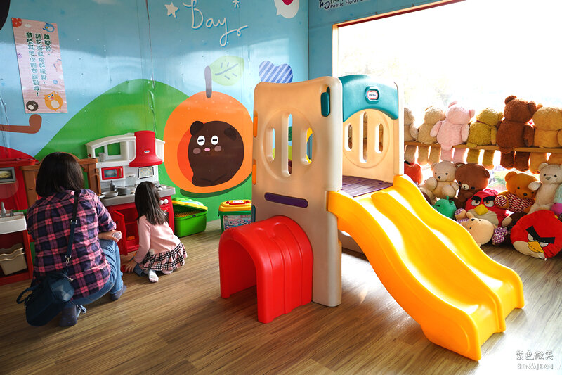 嘉義住宿推薦》詩情花園渡假村~豪華露營車一房一台  團康晚會 小孩玩得超開心 嘉義親子住宿