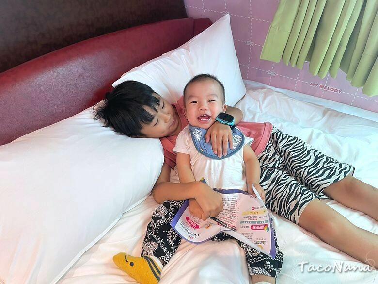 嘉義露營車推薦》詩情花園渡假村│夢幻森林系露營車住宿，一入園就玩不停！直接車前就開吃的BBQ晚餐與一系列