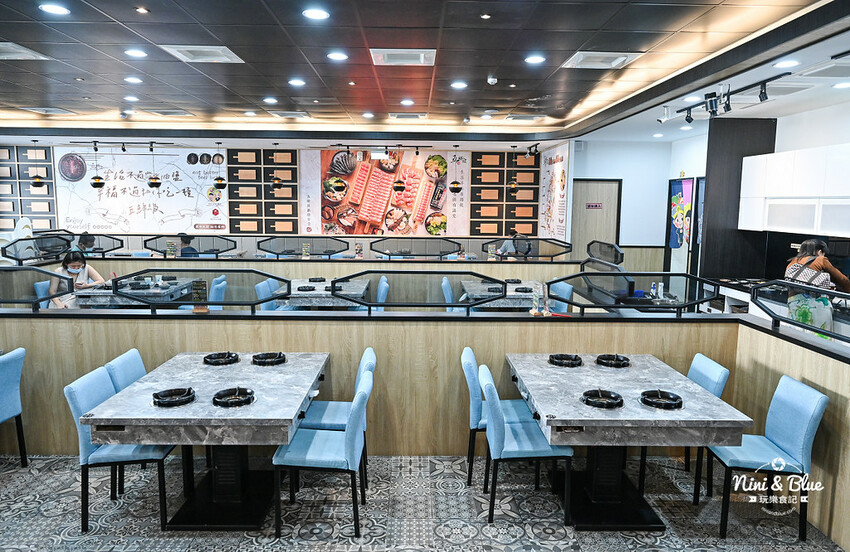 推薦海陸鍋+17盎司肉片,還有白飯、飲料吃到飽、兒童遊戲室-妮妮布魯