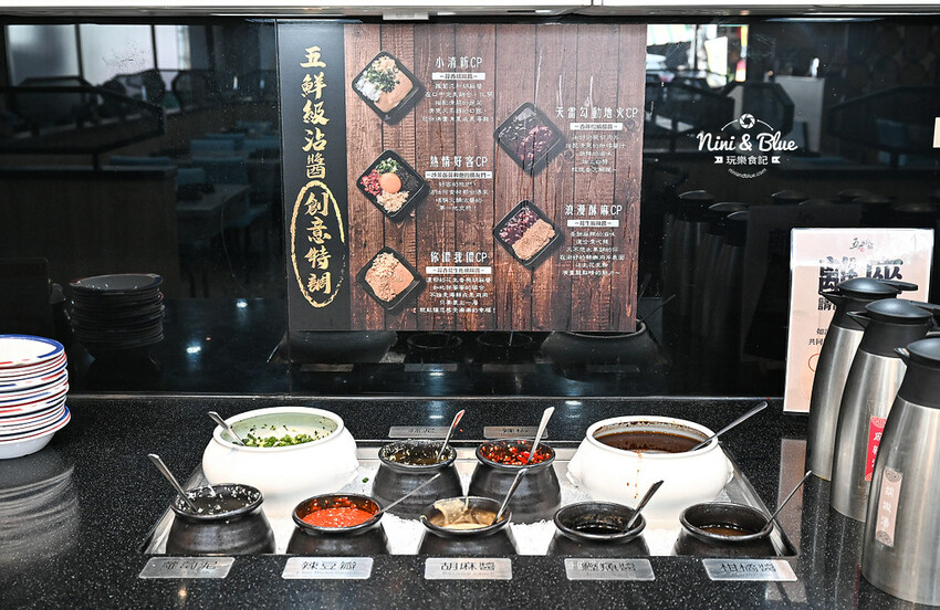 推薦海陸鍋+17盎司肉片,還有白飯、飲料吃到飽、兒童遊戲室-妮妮布魯