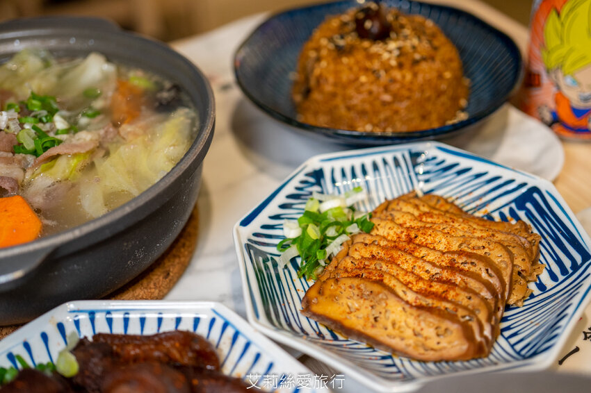 內湖美食 一個人也能吃麻辣鍋 香麻夠味 湯頭順口可以直接喝 緒食一鍋小麻辣 青花滷 CITYLINK美食 - 艾莉絲愛旅行