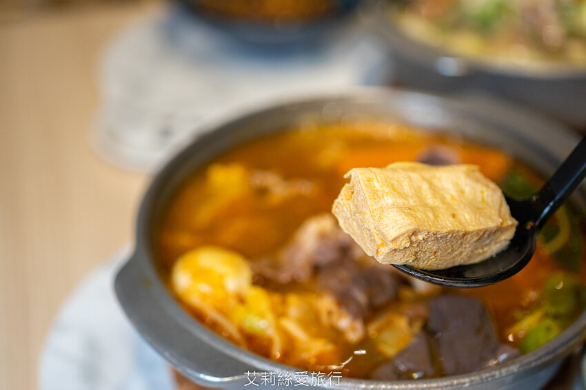 內湖美食 一個人也能吃麻辣鍋 香麻夠味 湯頭順口可以直接喝 緒食一鍋小麻辣 青花滷 CITYLINK美食 - 艾莉絲愛旅行