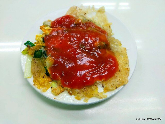 (北投芝山站周邊美食)「莊添喜小吃店」(Oyster omelette ,pork meat & squid soup store), Taipei, Taiwan, SJKen, Mar 12, 2022.