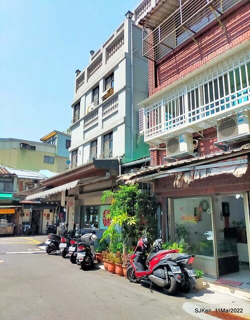 (大稻埕美食)「佳興魚丸店」總店(Fish ball soup, squid soup &　bean thread noodle), Taipei, Taiwan, SJKen, Mar 11, 2022.