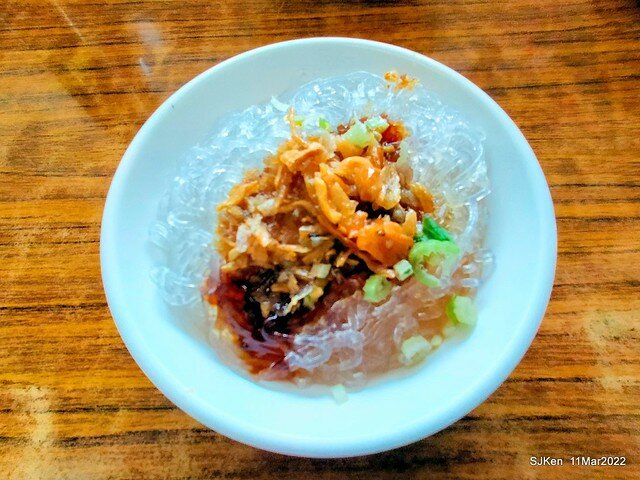 (大稻埕美食)「佳興魚丸店」總店(Fish ball soup, squid soup &　bean thread noodle), Taipei, Taiwan, SJKen, Mar 11, 2022.