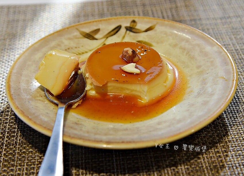 台北一位難求頂級鐵板燒插旗林口 ll 網路溫度計冠軍,老饕活龍蝦三吃、A5和牛、生食級干貝14品豪華料理,20