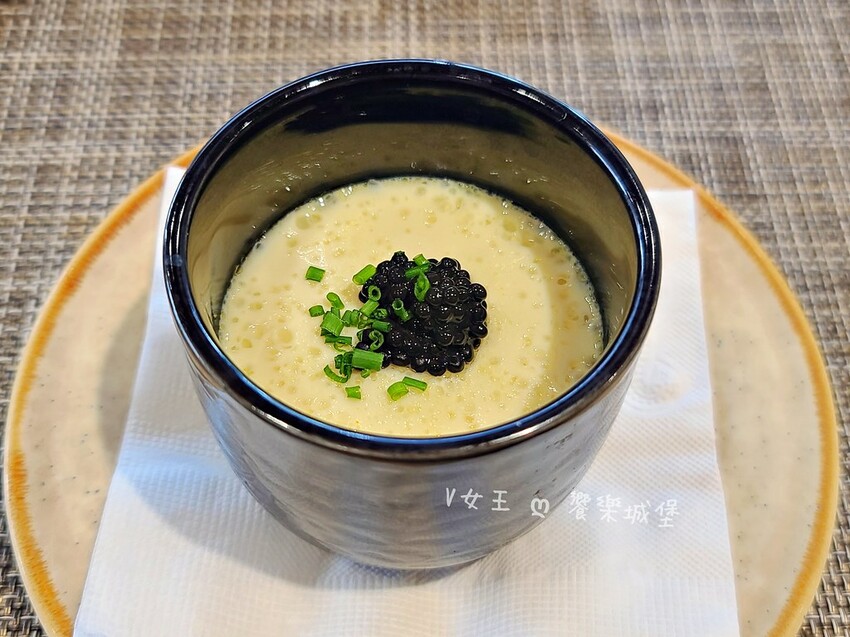 台北一位難求頂級鐵板燒插旗林口 ll 網路溫度計冠軍,老饕活龍蝦三吃、A5和牛、生食級干貝14品豪華料理,20