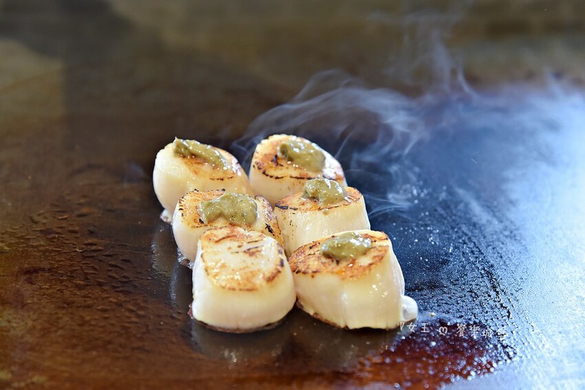 台北一位難求頂級鐵板燒插旗林口 ll 網路溫度計冠軍,老饕活龍蝦三吃、A5和牛、生食級干貝14品豪華料理,20