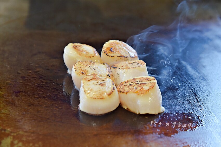 台北一位難求頂級鐵板燒插旗林口 ll 網路溫度計冠軍,老饕活龍蝦三吃、A5和牛、生食級干貝14品豪華料理,20