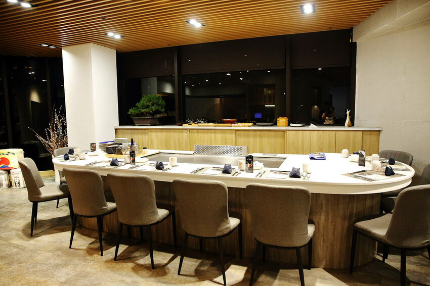 Google 評論4.8高分，無菜單鐵板燒 近在林口，人氣套