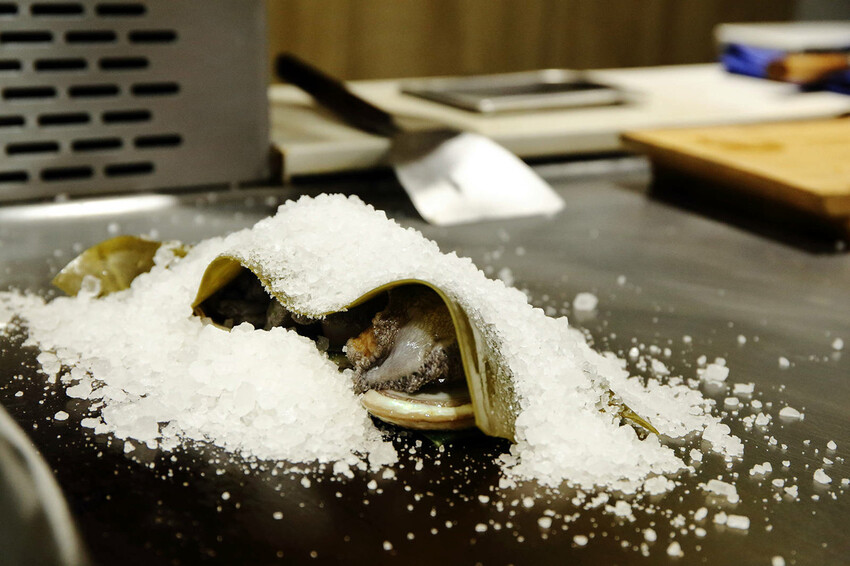 Google 評論4.8高分，無菜單鐵板燒 近在林口，人氣套