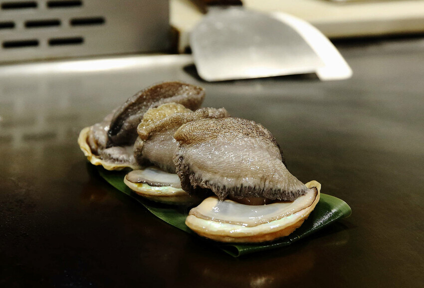 Google 評論4.8高分，無菜單鐵板燒 近在林口，人氣套