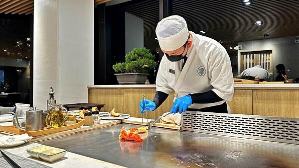 LINE_ALBUM__230131_64 LINE_ALBUM__230131_64