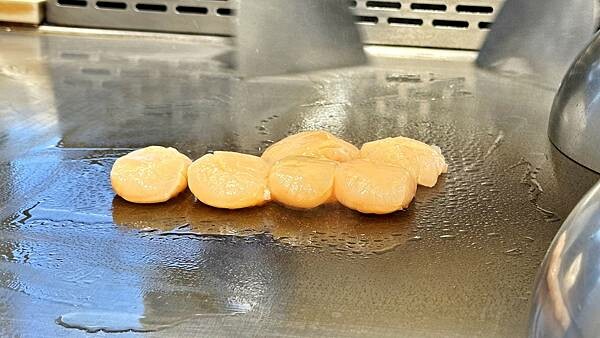 LINE_ALBUM__230131_128 LINE_ALBUM__230131_128