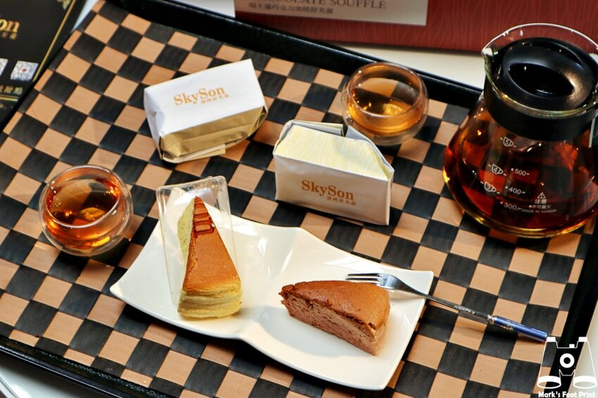 Skyson天子舒芙蕾新烏日車站門市｜入口即化的法式甜點，獨創三種吃法超神奇 - 馬克的足跡
