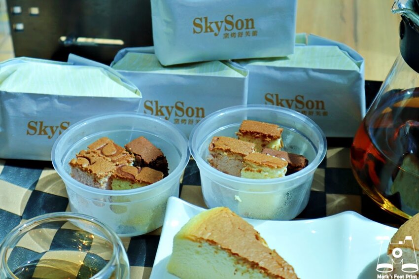 Skyson天子舒芙蕾新烏日車站門市｜入口即化的法式甜點，獨創三種吃法超神奇 - 馬克的足跡